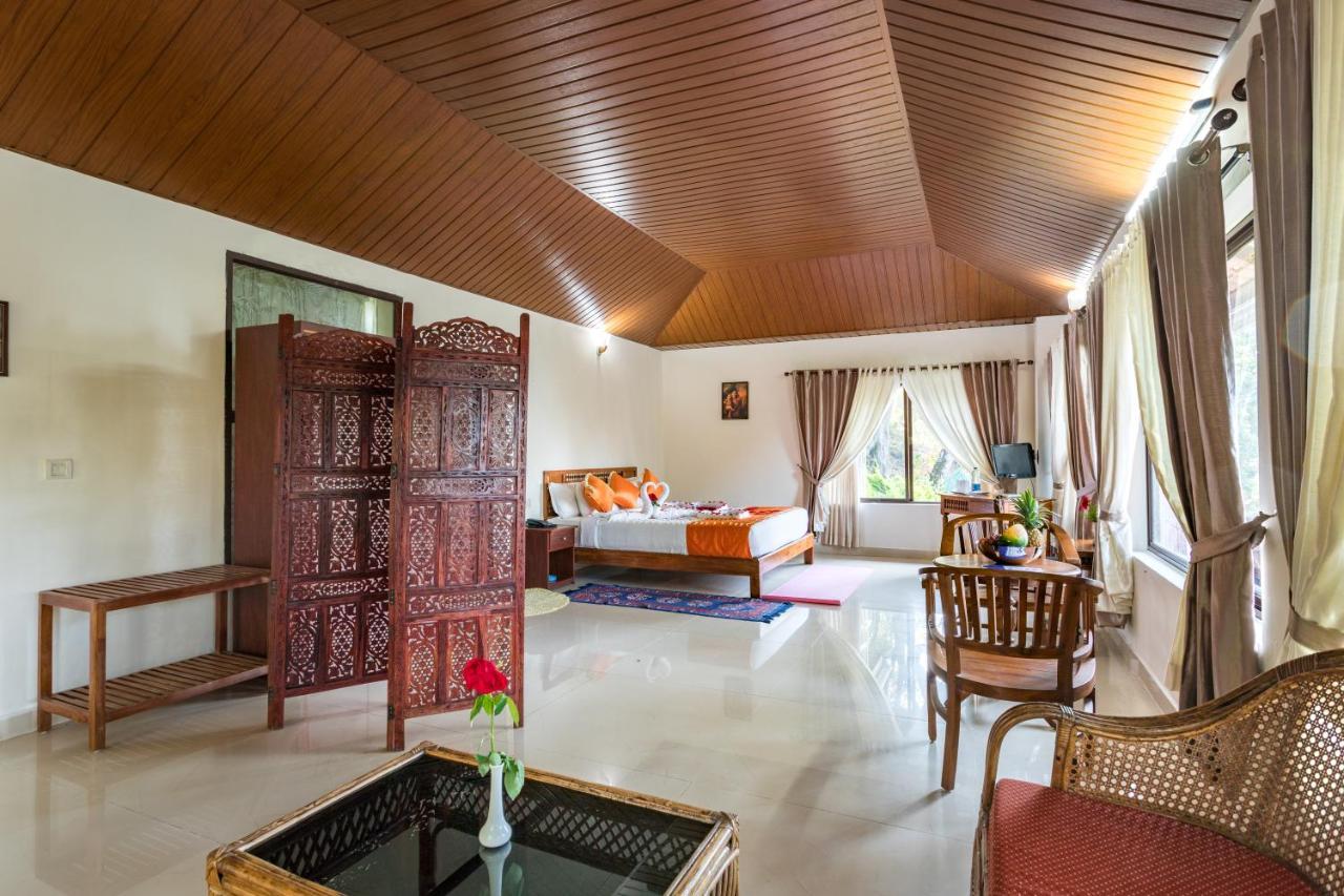 Violet Woods Hotel Munnar Exterior foto